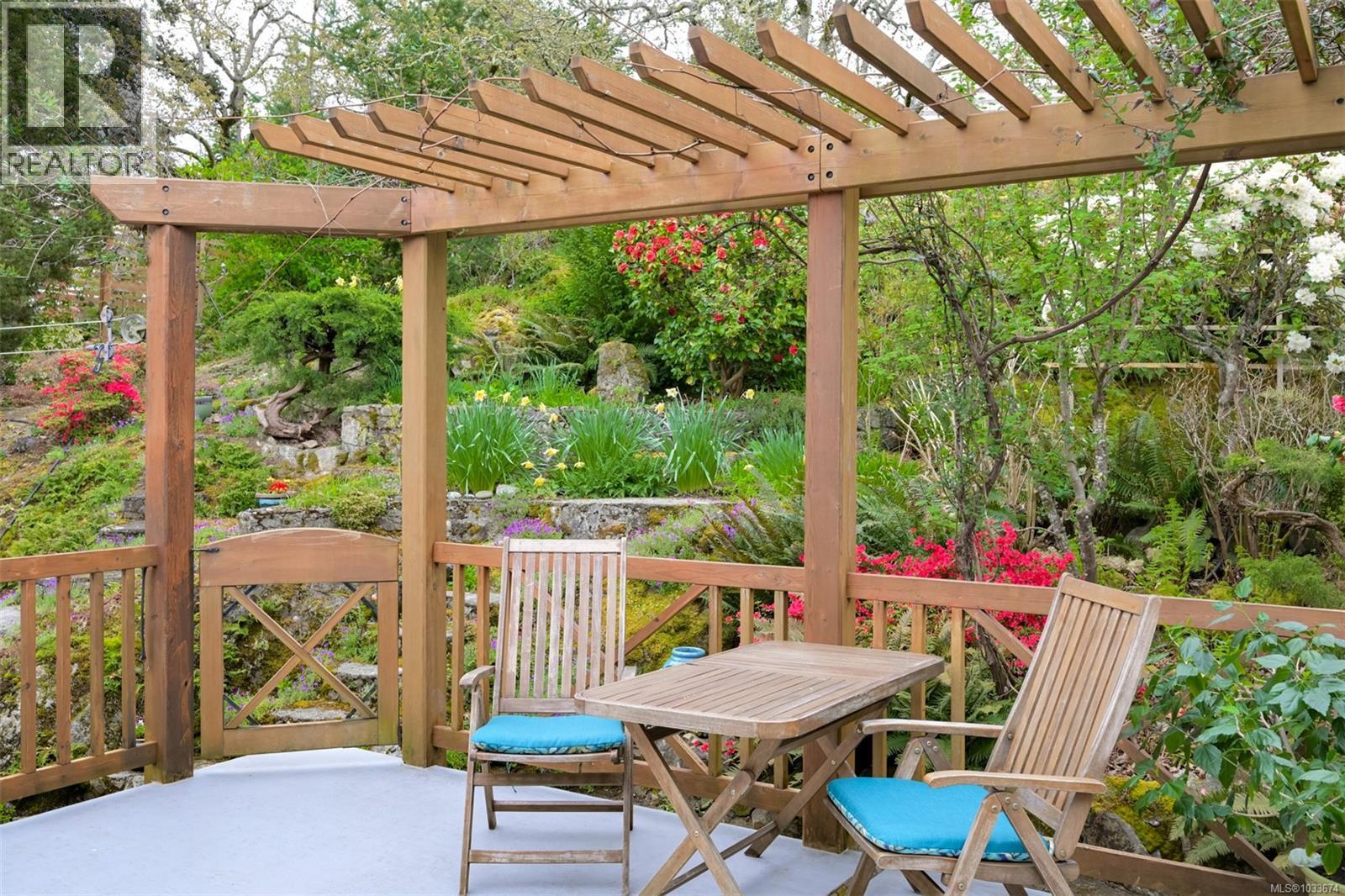 857 Rockheights Ave - 22