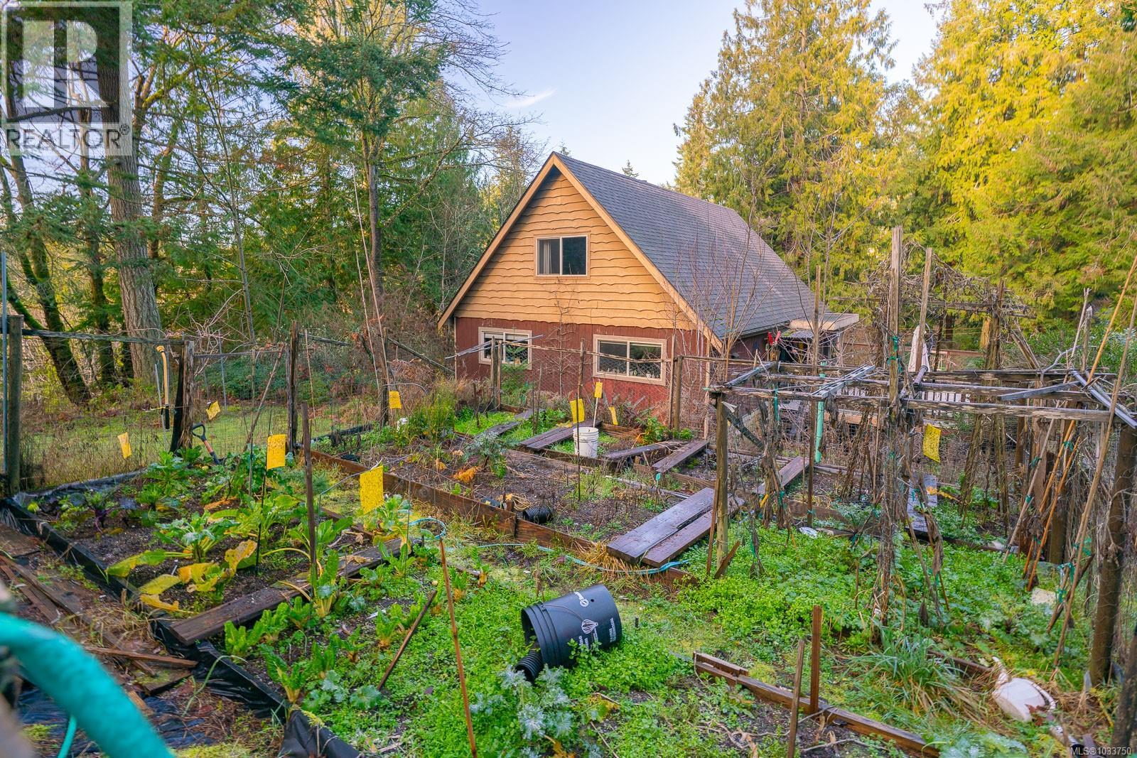 3217 Hewstone Rd - 48