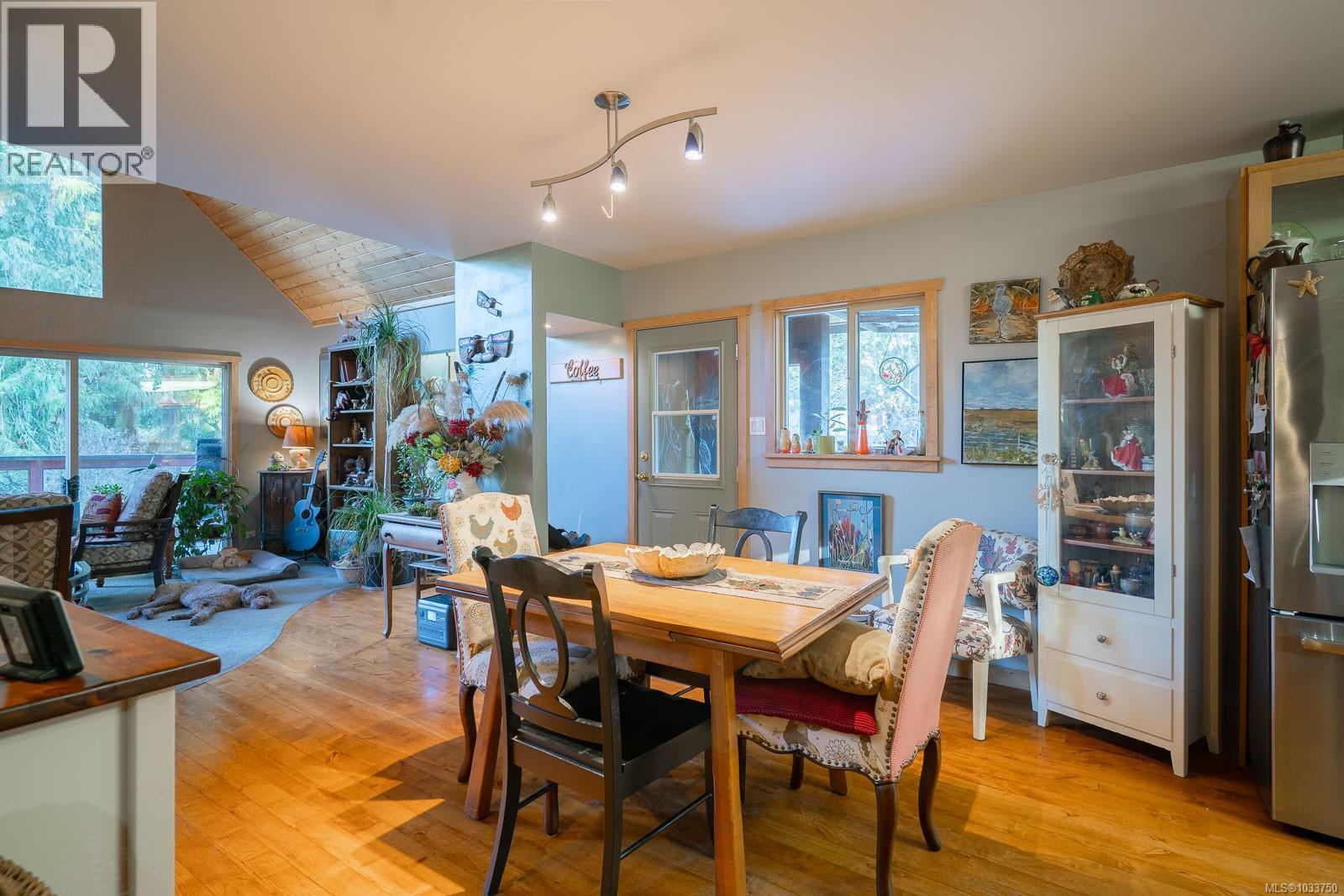 3217 Hewstone Rd - 9