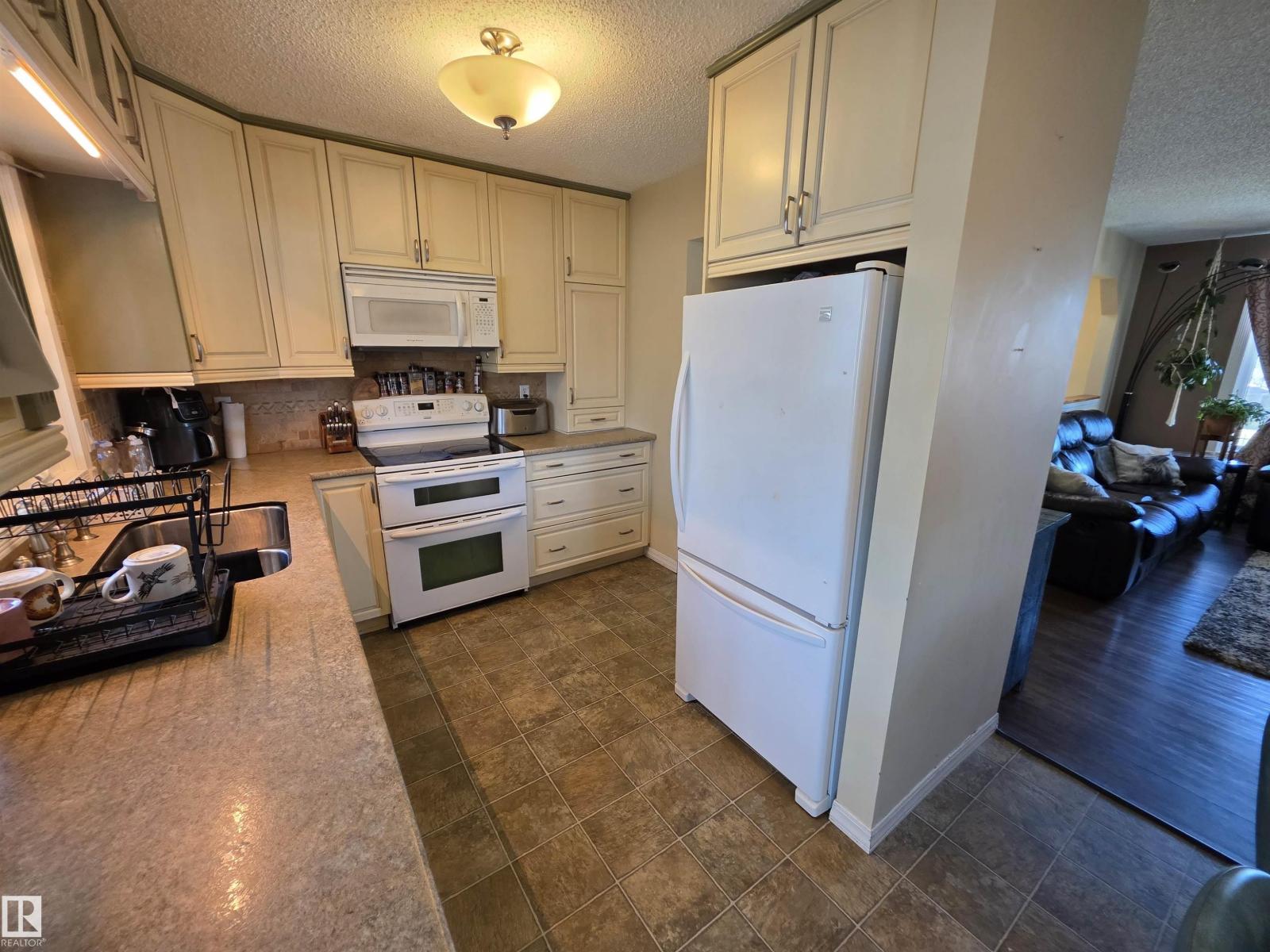 4804 BECKETT RD — photo 8
