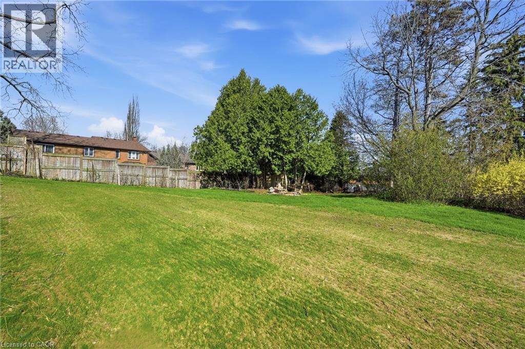 206 LOVERS Lane, Ancaster, Ontario, L9G1G9 — Photo 8