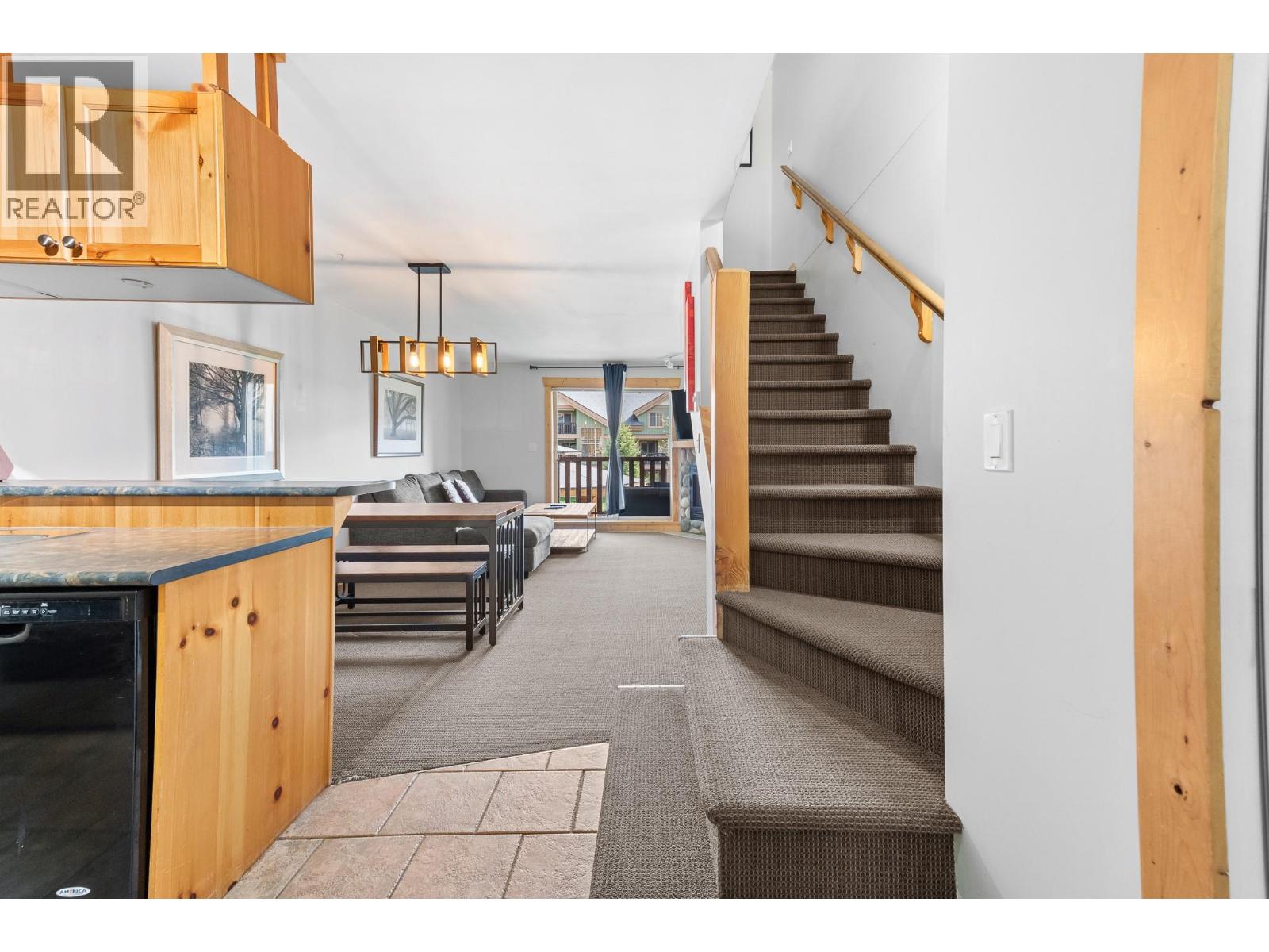 34 Rivermount Place Unit# 202B, Fernie