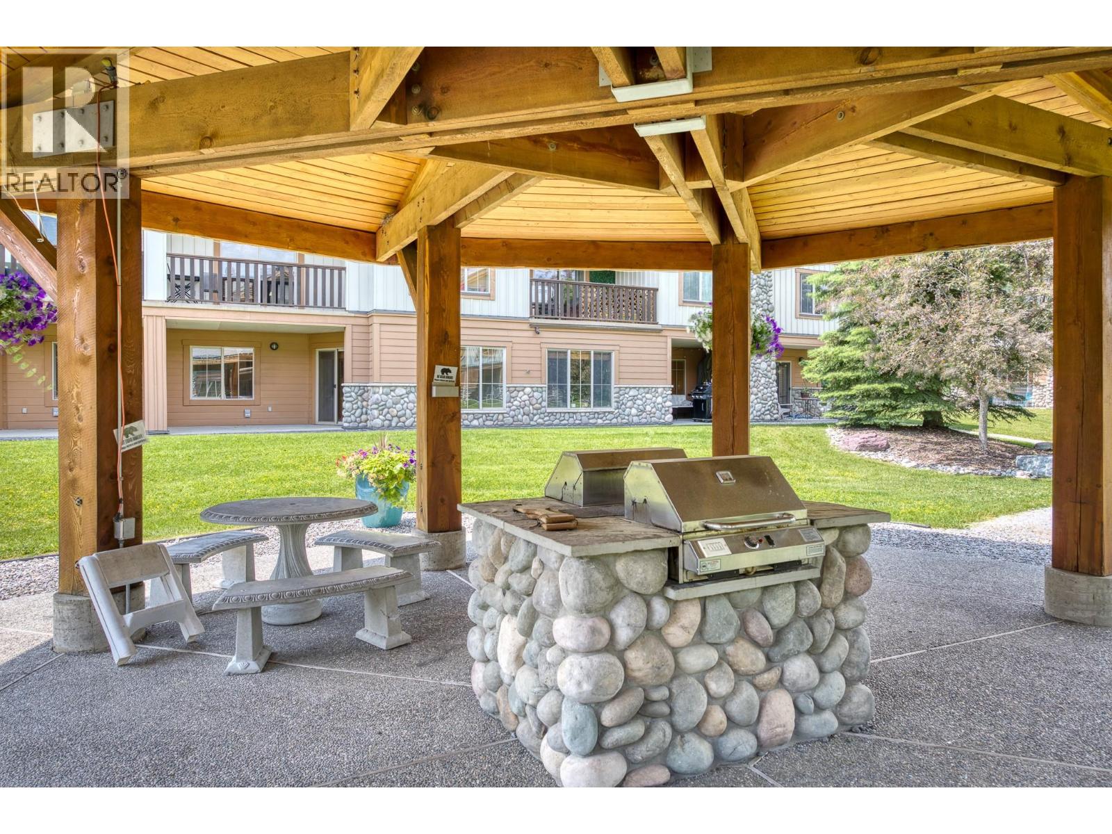 34 Rivermount Place Unit# 202B, Fernie