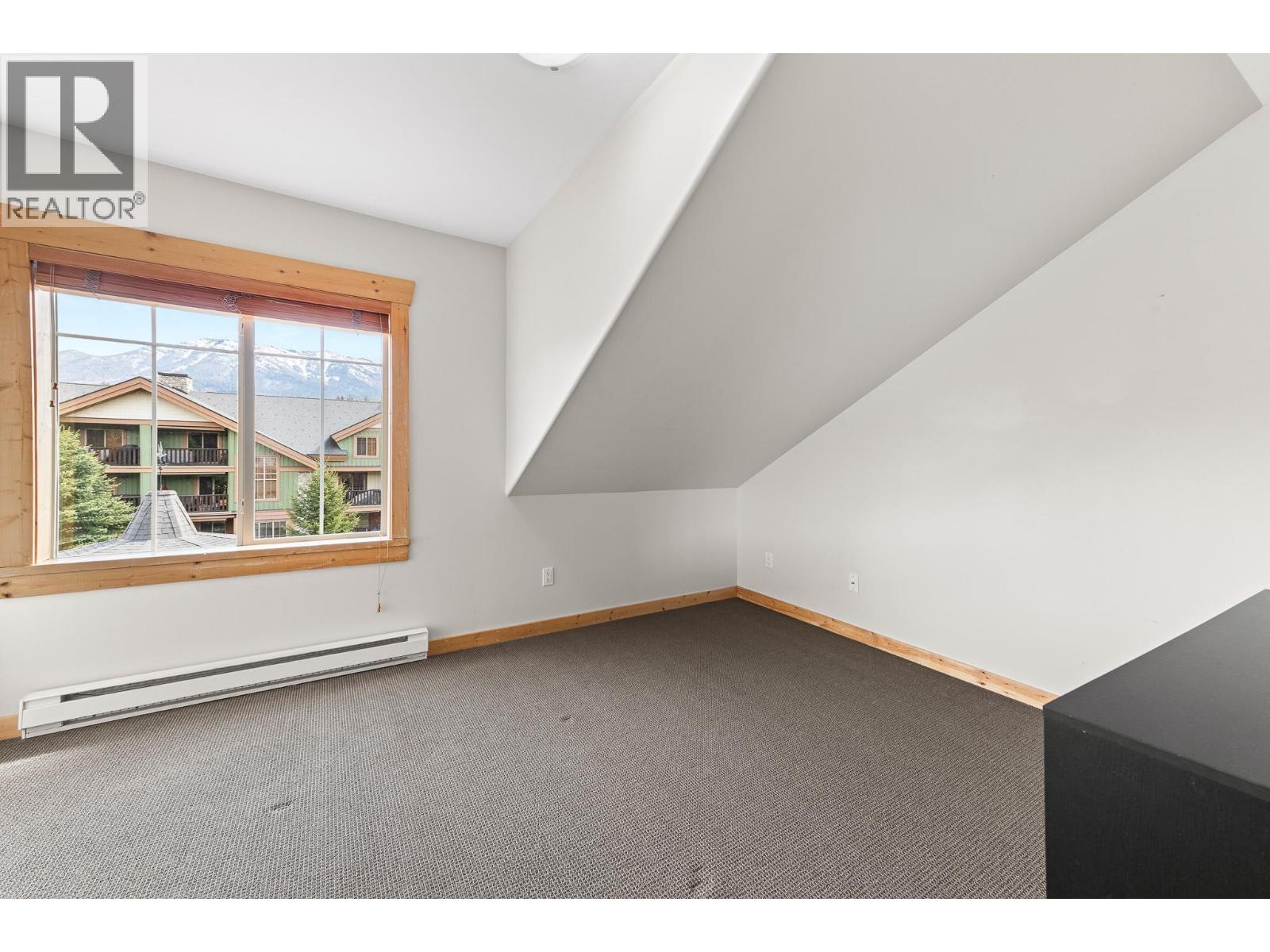 34 Rivermount Place Unit# 202B, Fernie