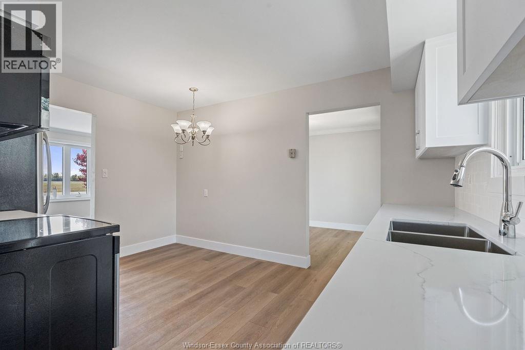 157 FAIRVIEW AVENUE East, Essex, Ontario, N8M2R3 — Photo 8