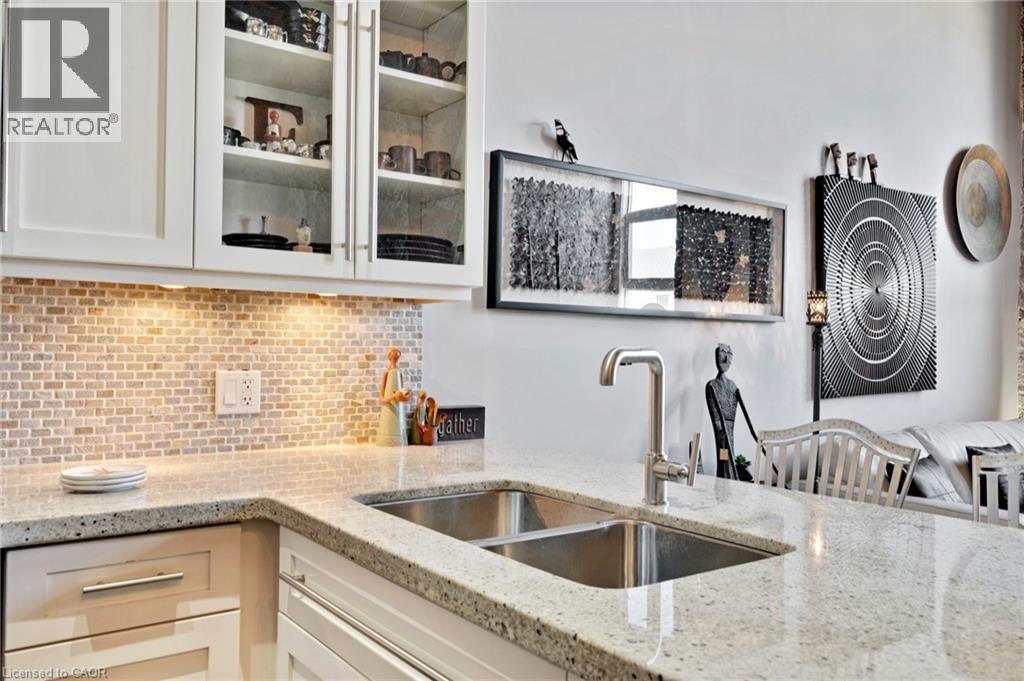 25 CONCESSION Street Unit# 209, Cambridge, Ontario, N1R2G6 — Photo 5