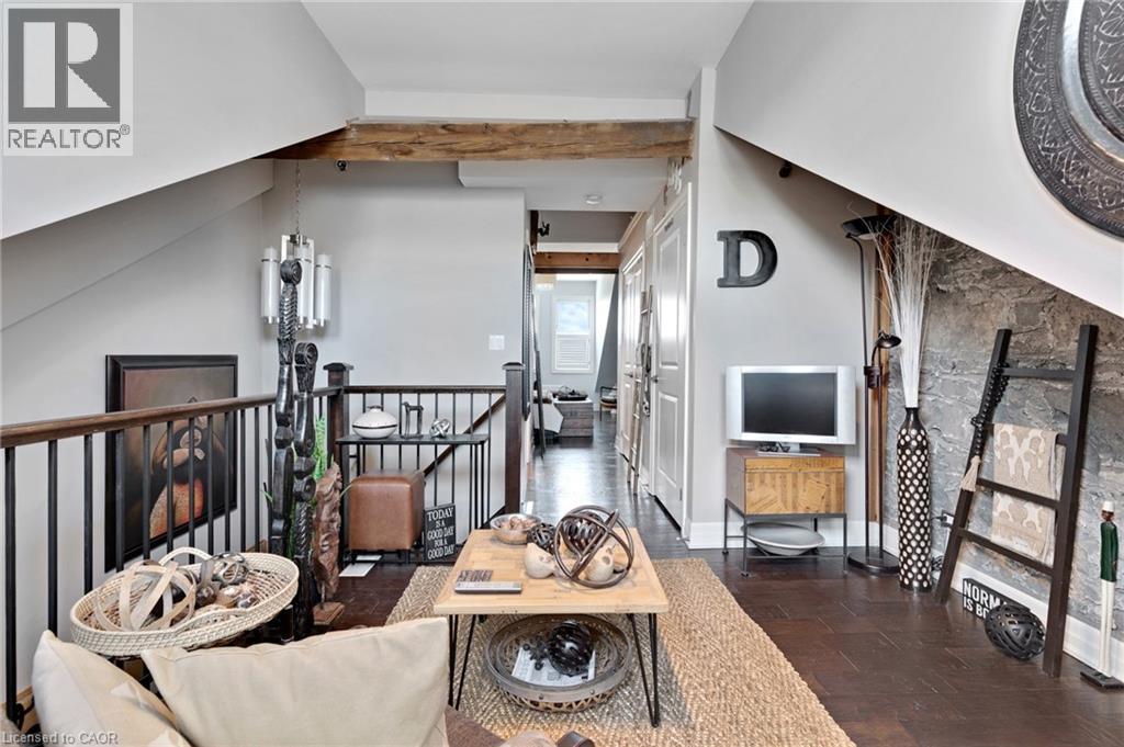 #209 25 CONCESSION Street - 20