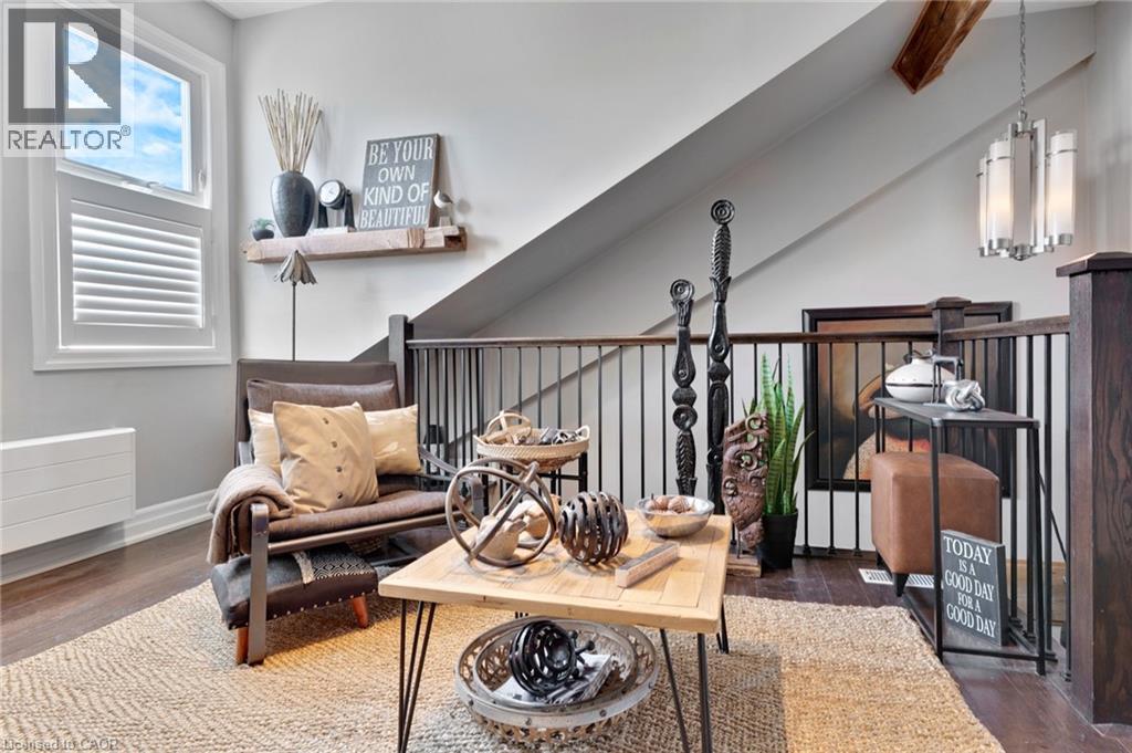#209 25 CONCESSION Street - 19