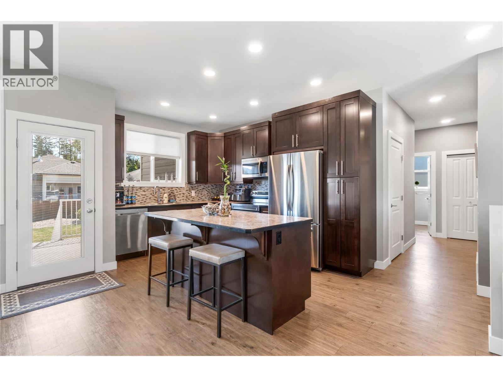 1260 23 Street SE, Salmon Arm