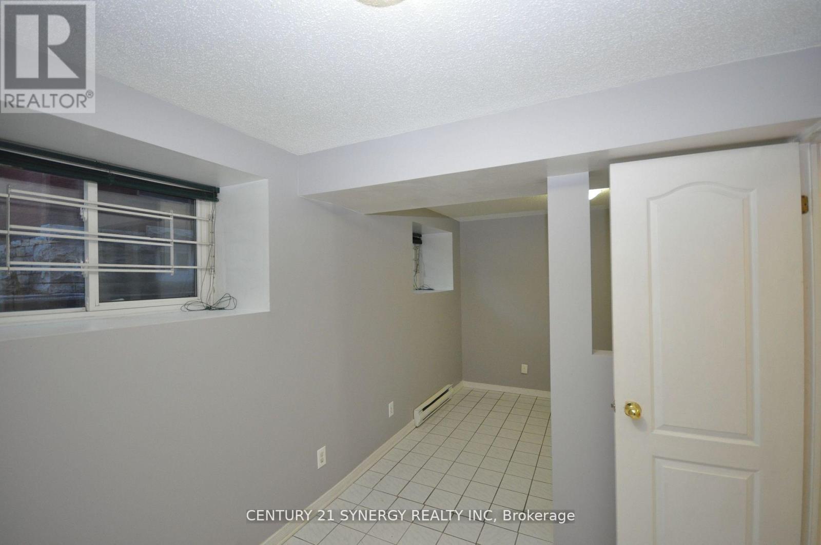 2 Bed, 1 Bath Multi-Family for Rent in Ottawa – 2 – 450 MACLAREN STREET, Ottawa – MLS# X13055472 - Image 11