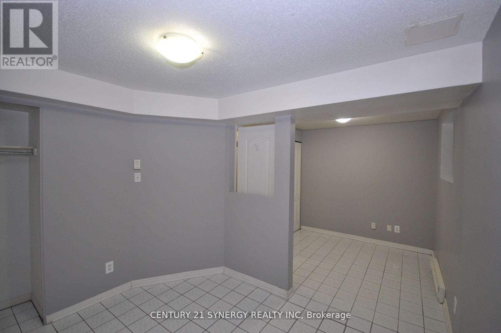 2 Bed, 1 Bath Multi-Family for Rent in Ottawa – 2 – 450 MACLAREN STREET, Ottawa – MLS# X13055472 - Image 15