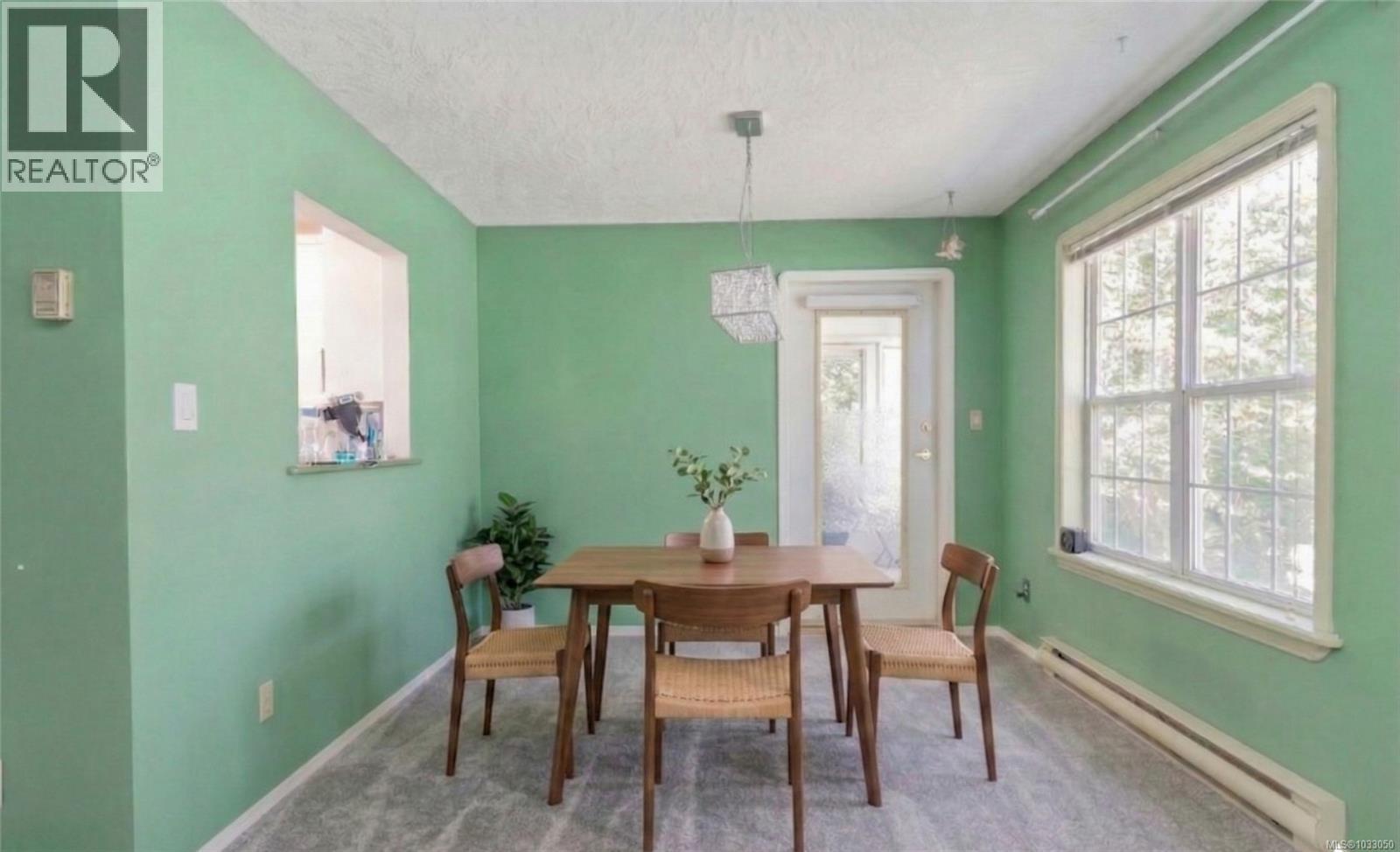 #402 832 Fisgard St - 6