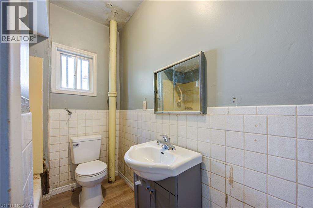 1 RATHGAR Street - 12