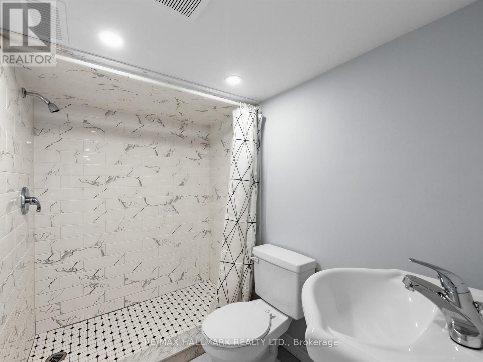 141 PALMERSTON AVENUE - 24