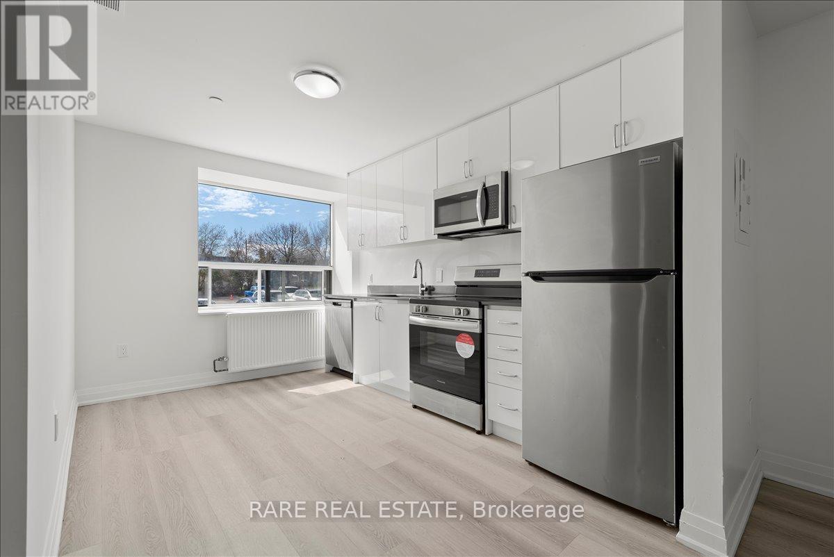 Listing photo of 110 - 3101 EGLINTON AVE AVENUE E
