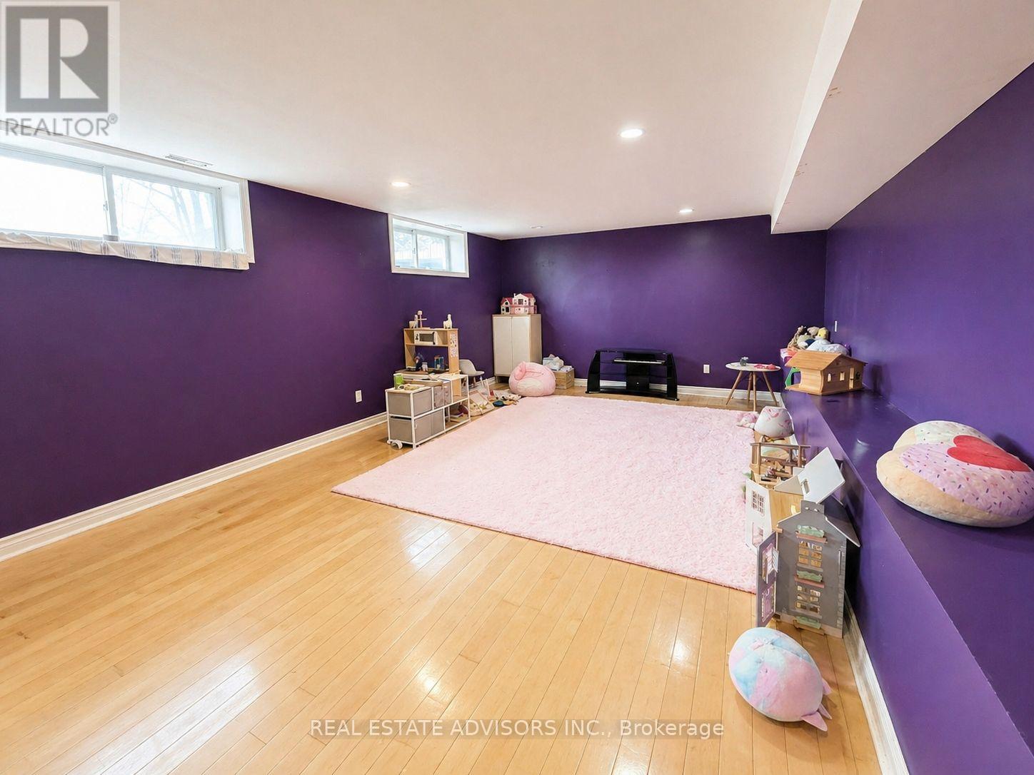 1 LAKEHILL CRESCENT - 9