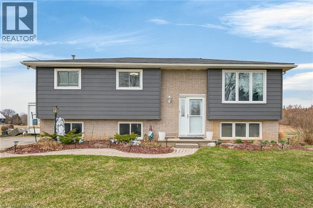 1481 NORFOLK COUNTY ROAD 19 E - 1