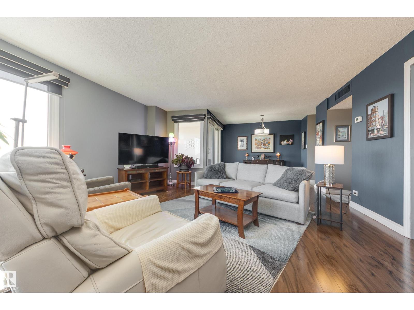 #1406 12303 JASPER AV NW - 22