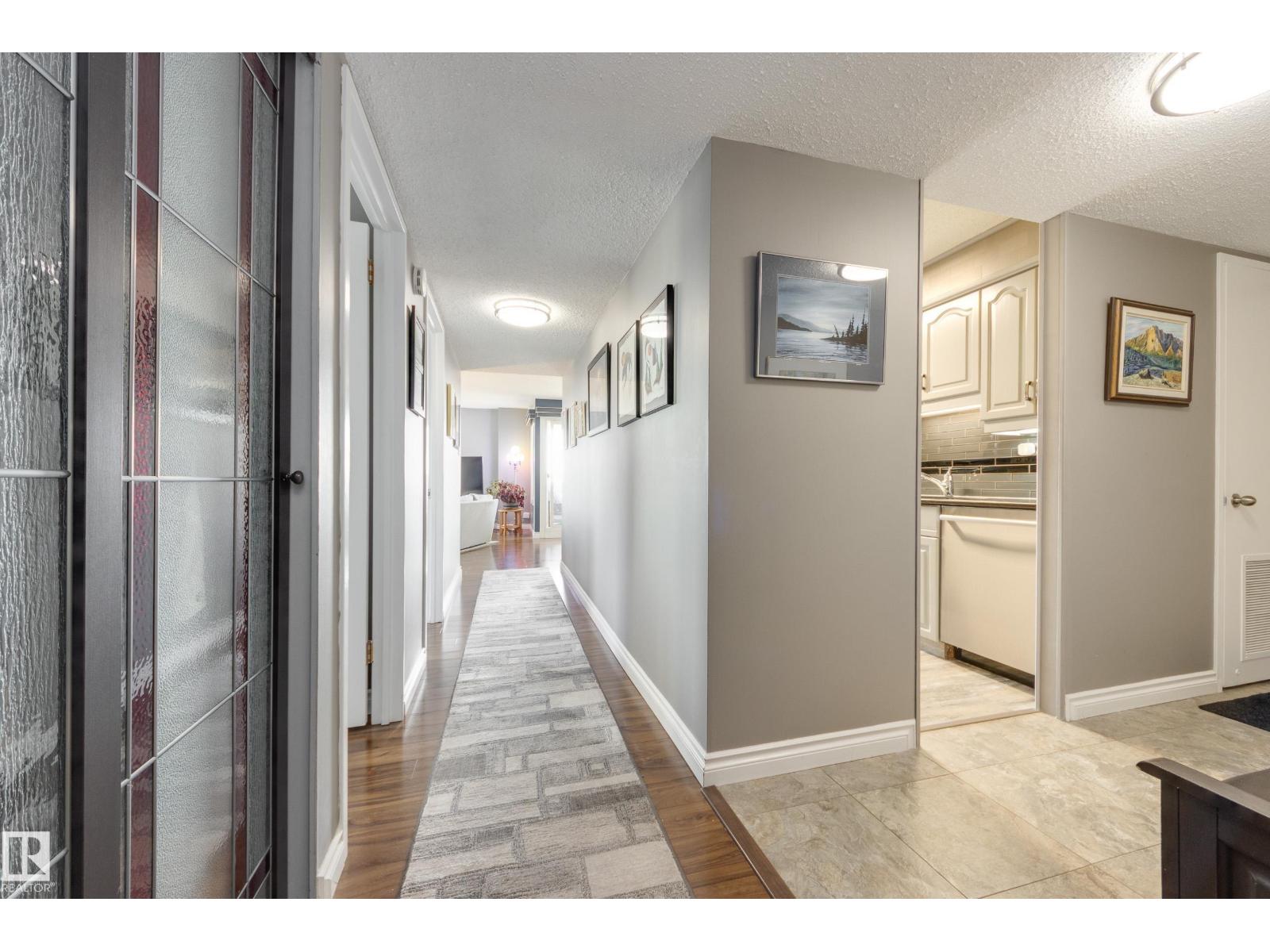 #1406 12303 JASPER AV NW - 4