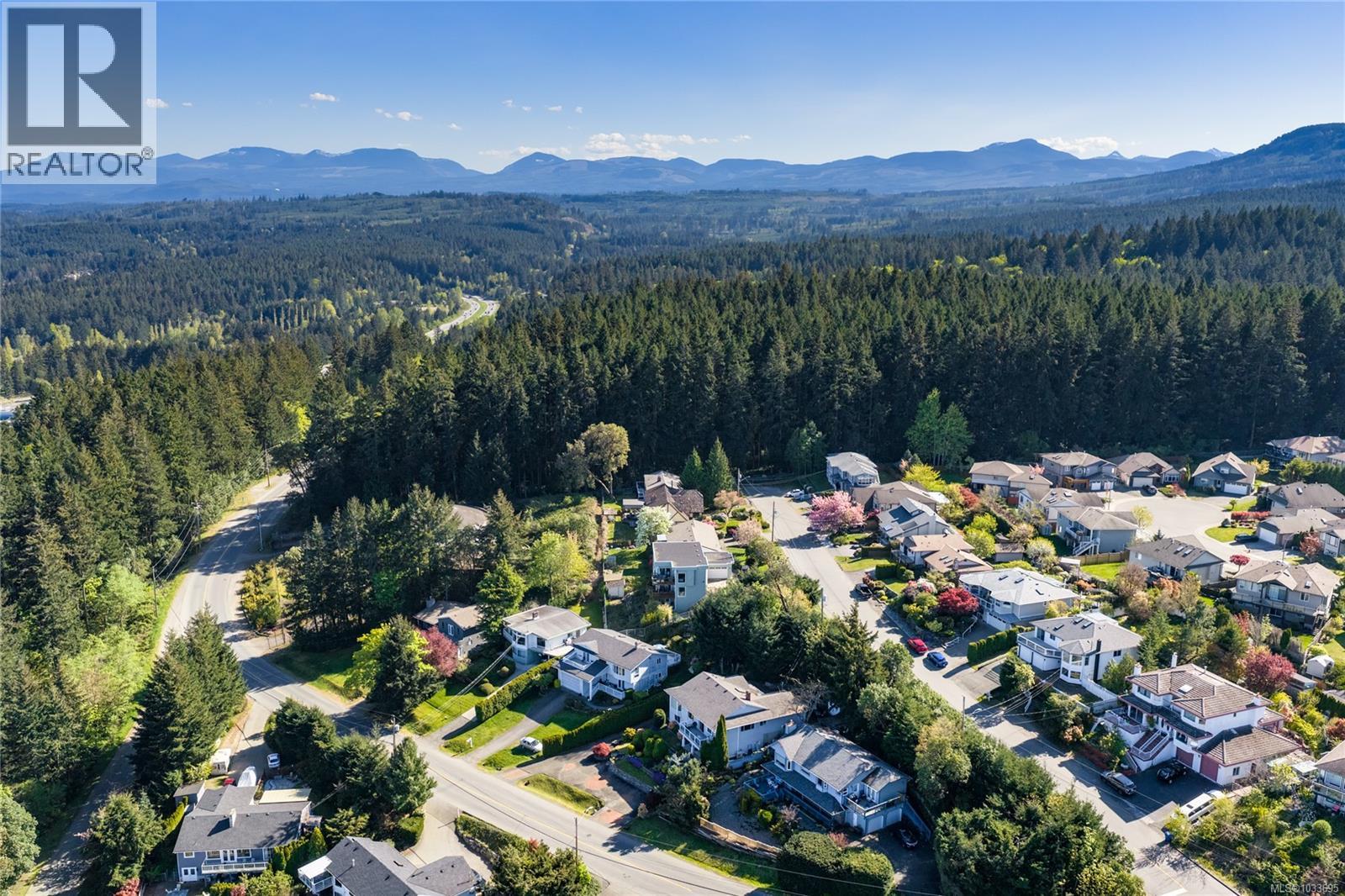 1089 College Dr, Nanaimo