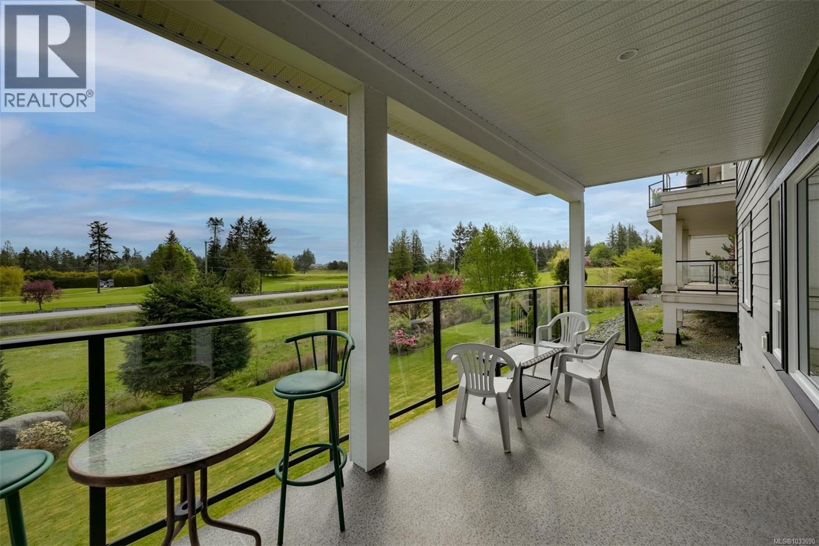 853 Country Club Dr - 60