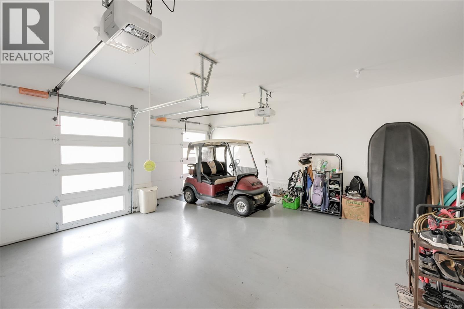 853 Country Club Dr - 75