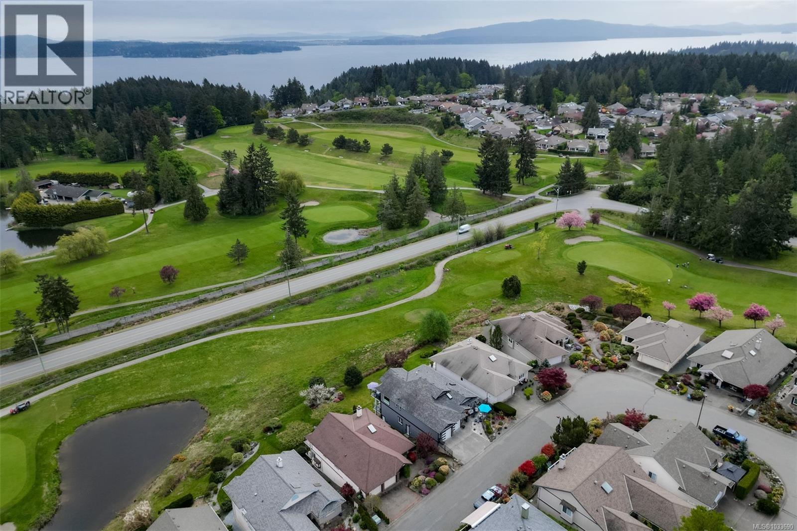 853 Country Club Dr, Cobble Hill