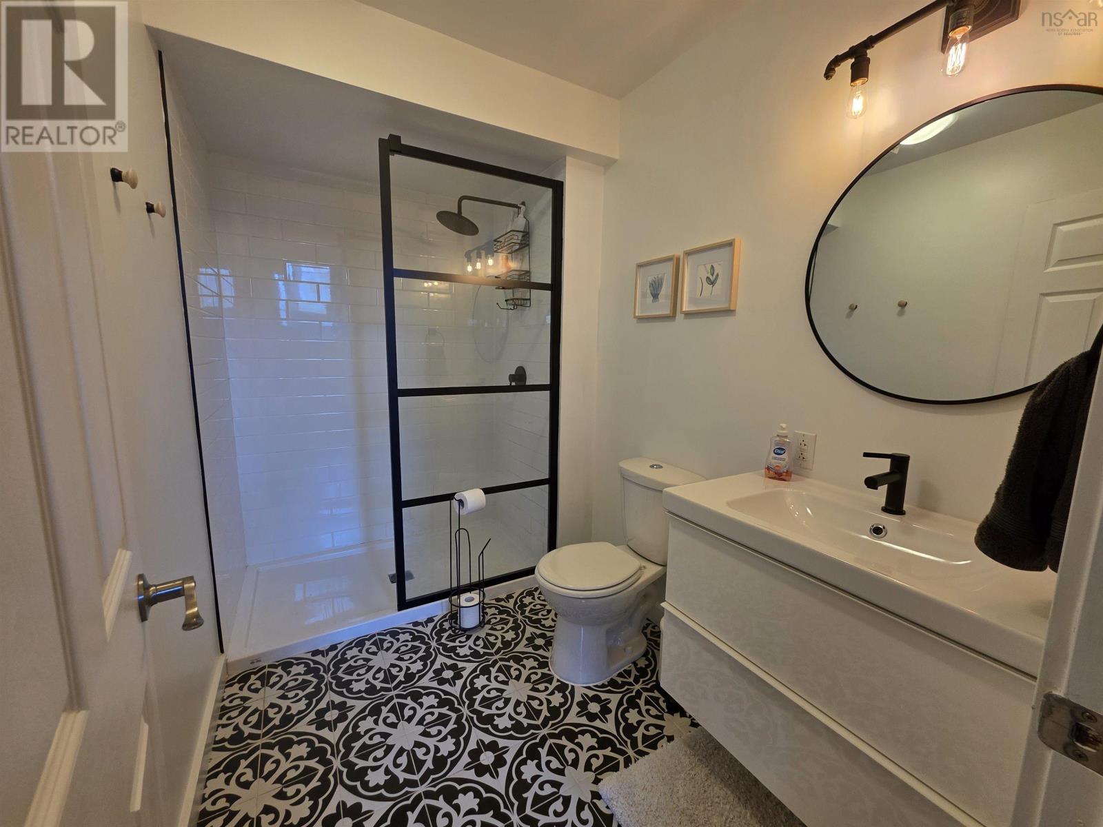 Property 16 of 22 of 249 AUBURN Drive