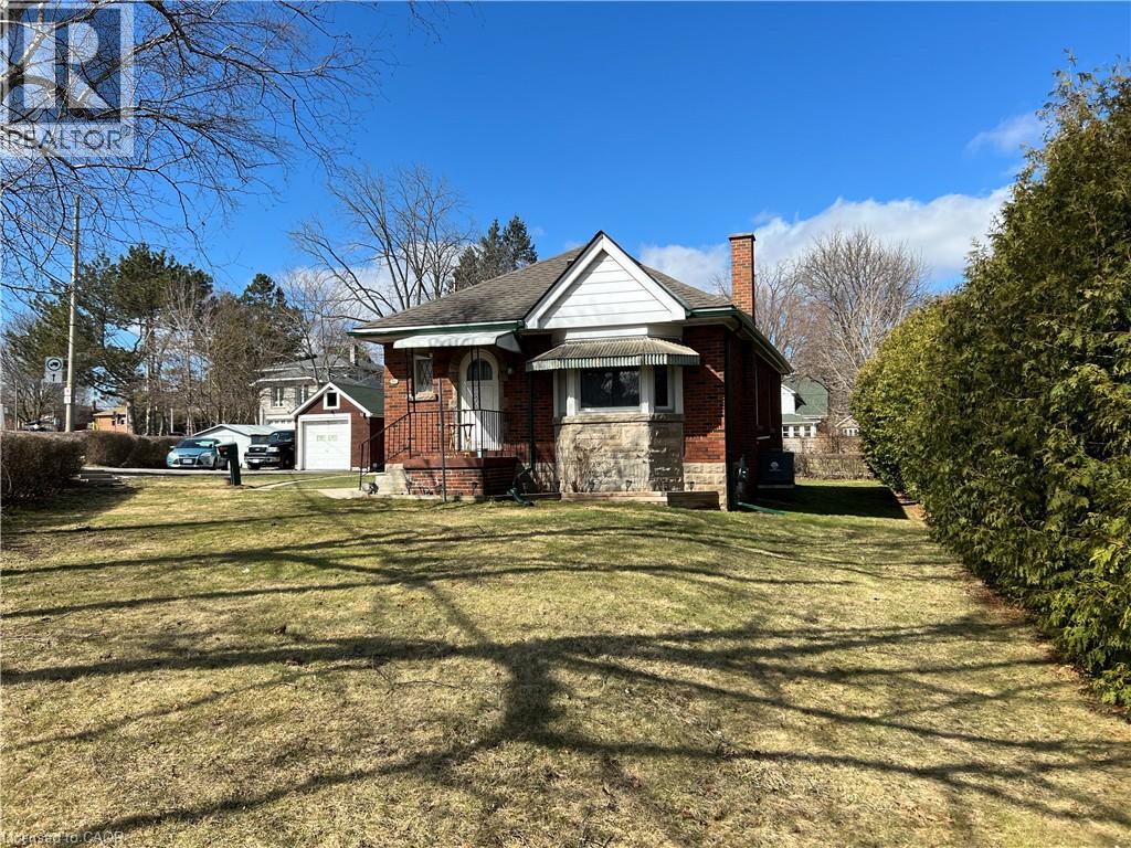 90 OSLER Drive - 1