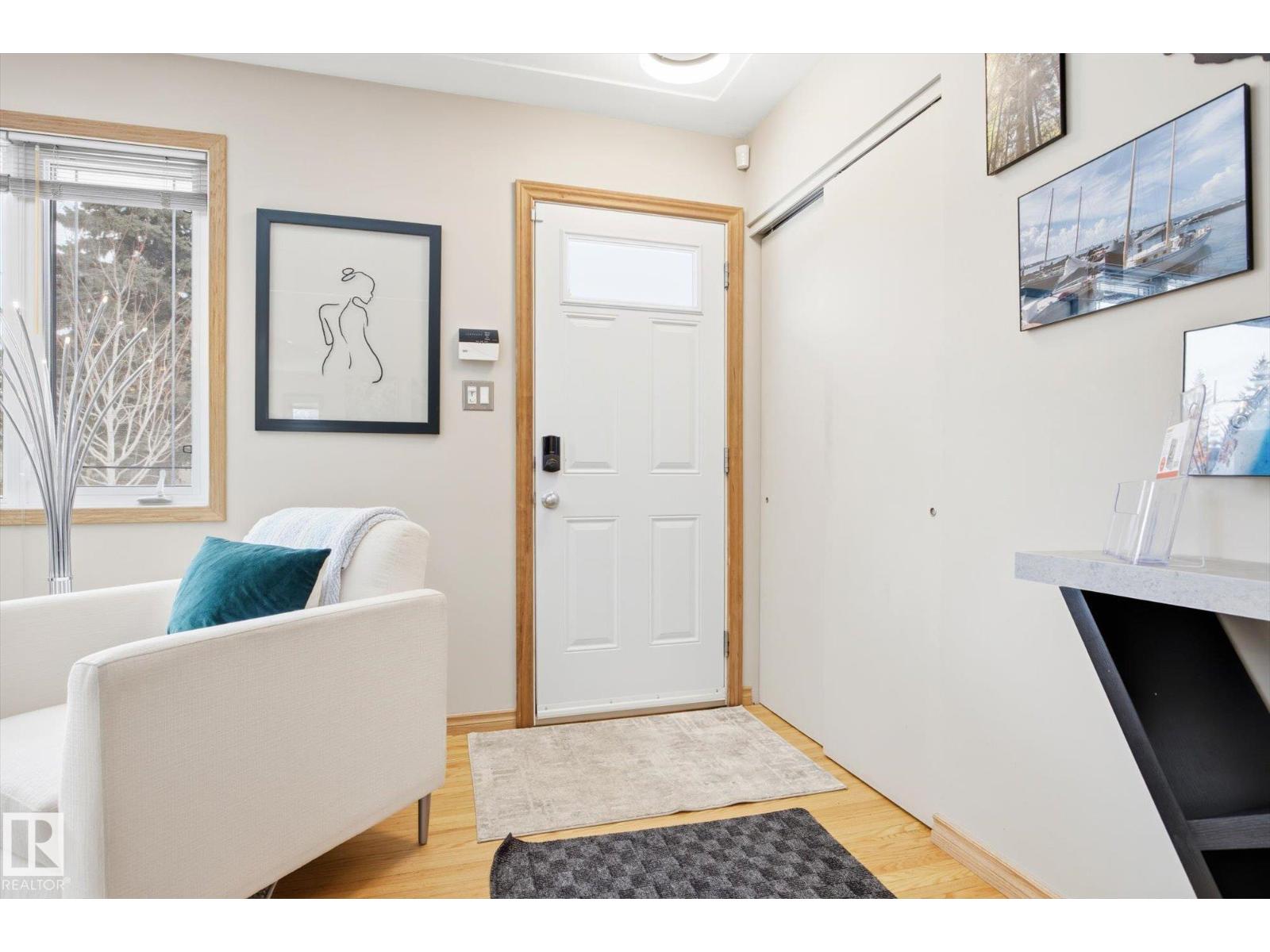10222 73 ST NW, Edmonton