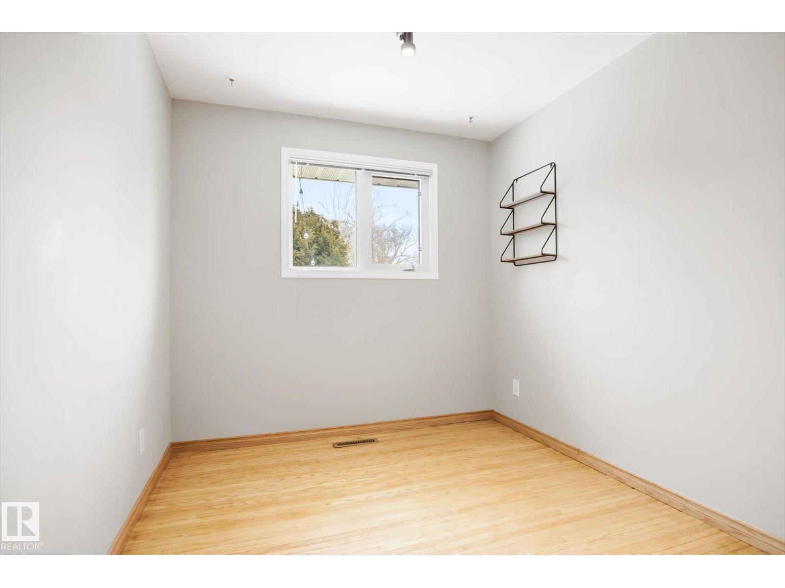 10222 73 ST NW, Edmonton