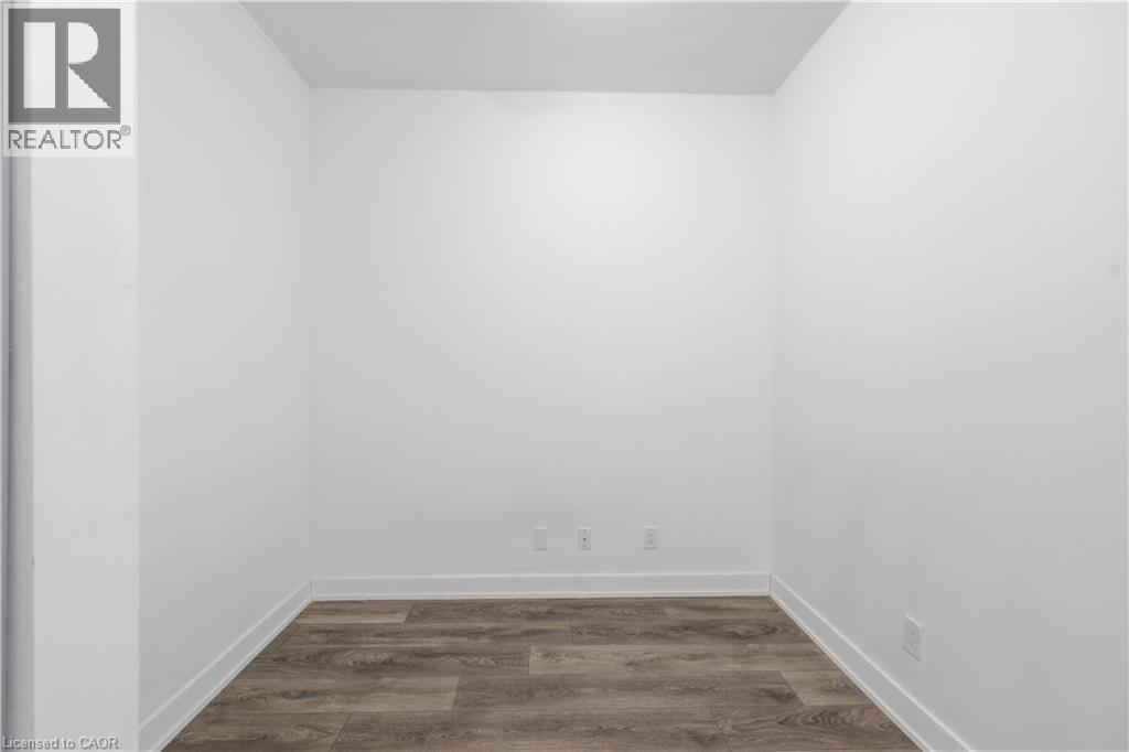 297 OAK WALK Drive Unit# 2407, Oakville, Ontario, L6H3R6 — Photo 5