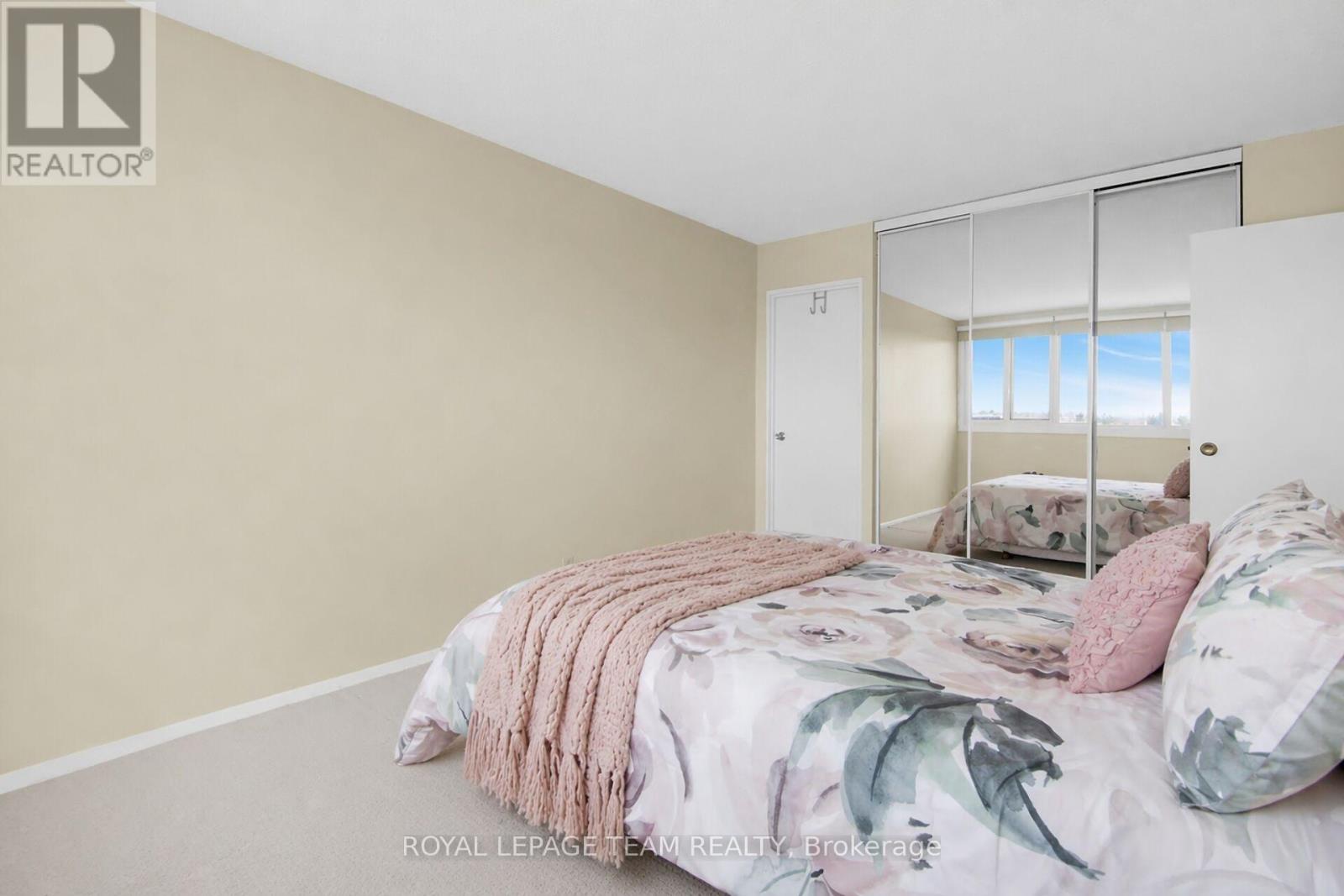 #408 3360 SOUTHGATE ROAD - 21