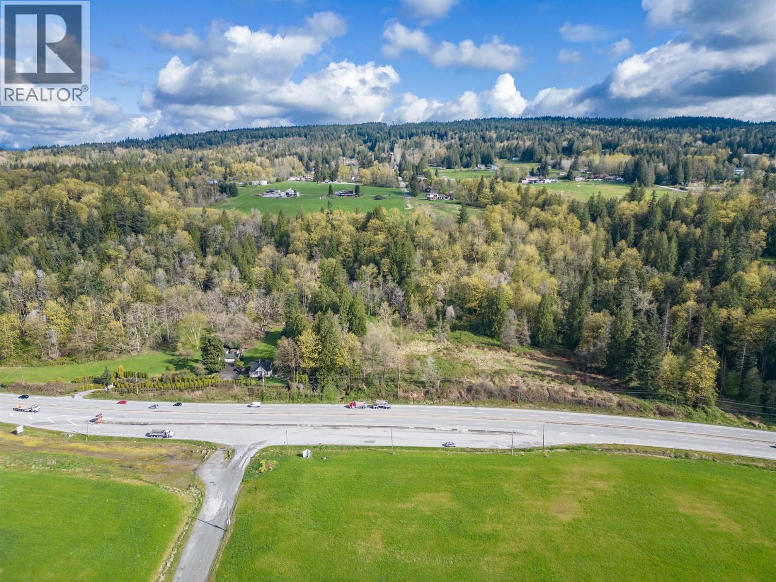 25655 LOUGHEED HIGHWAY — photo 9