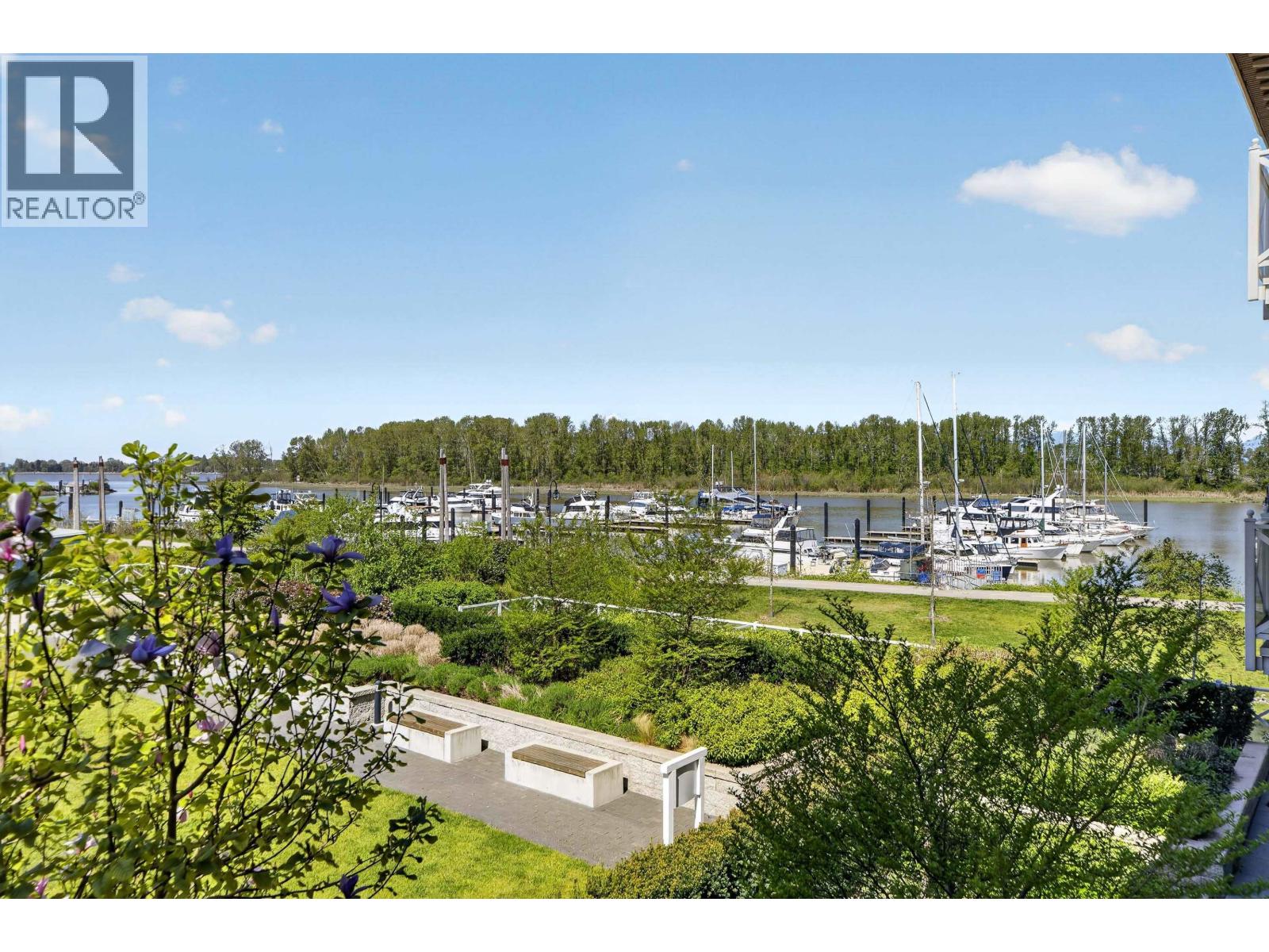 #206-5535 ADMIRAL Way, Delta