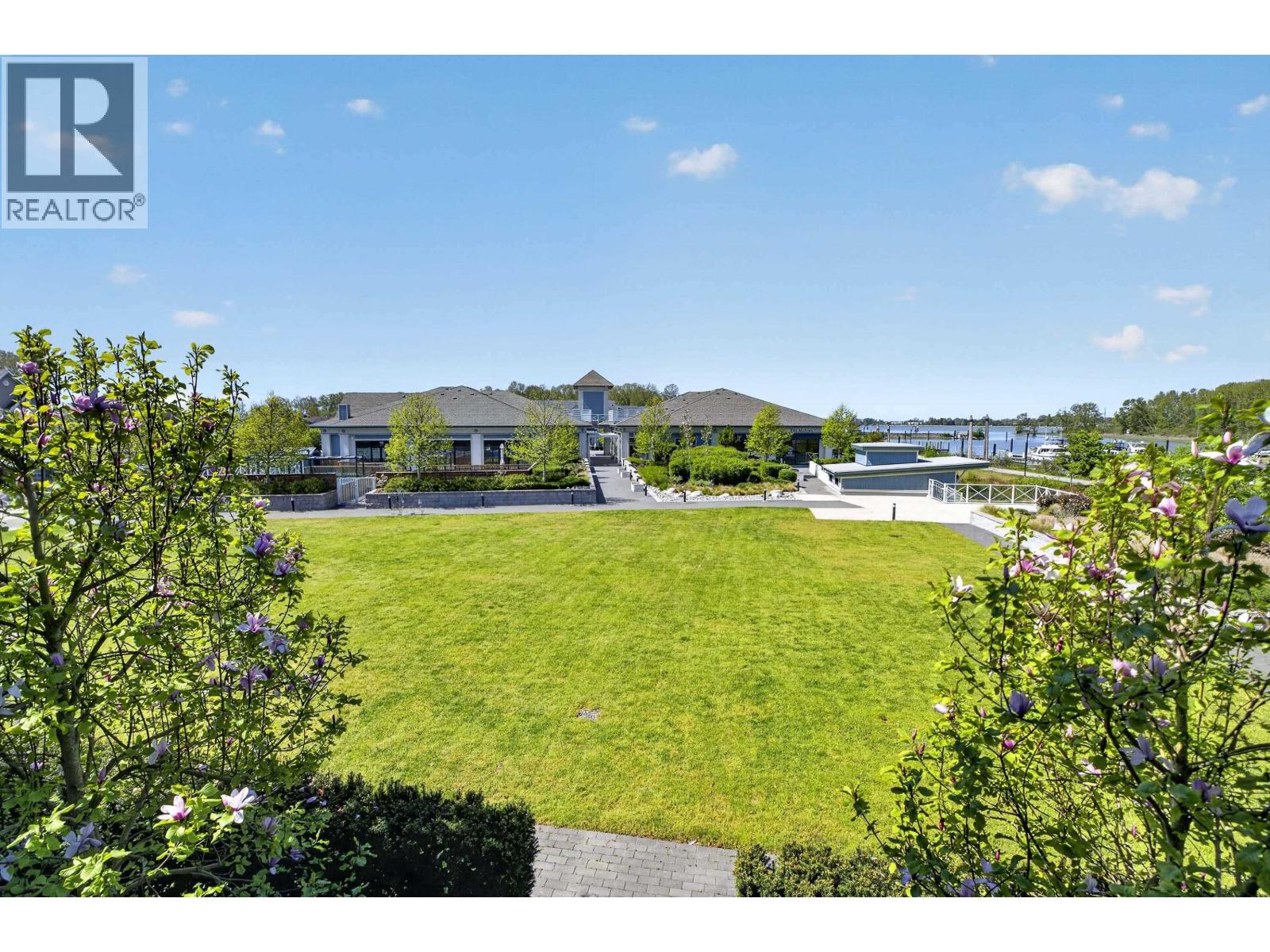 #206-5535 ADMIRAL Way, Delta