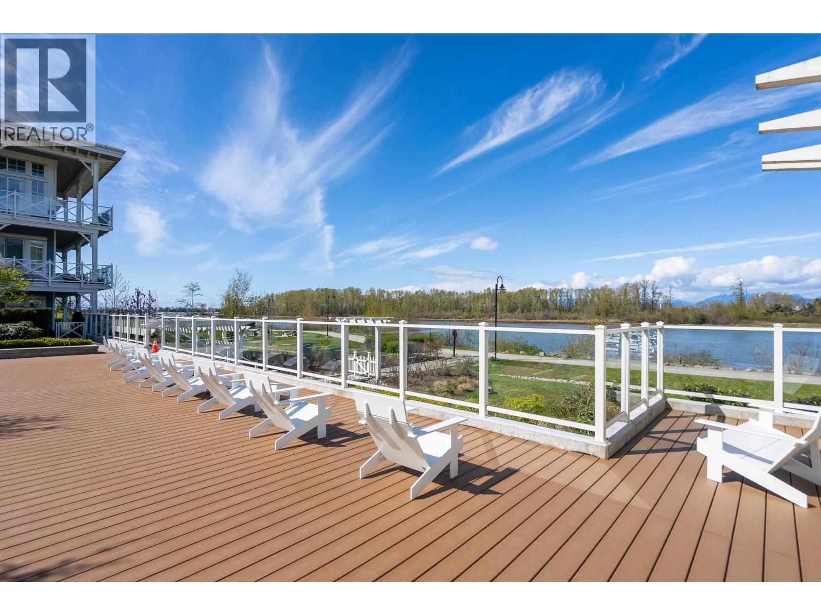 #206-5535 ADMIRAL Way, Delta