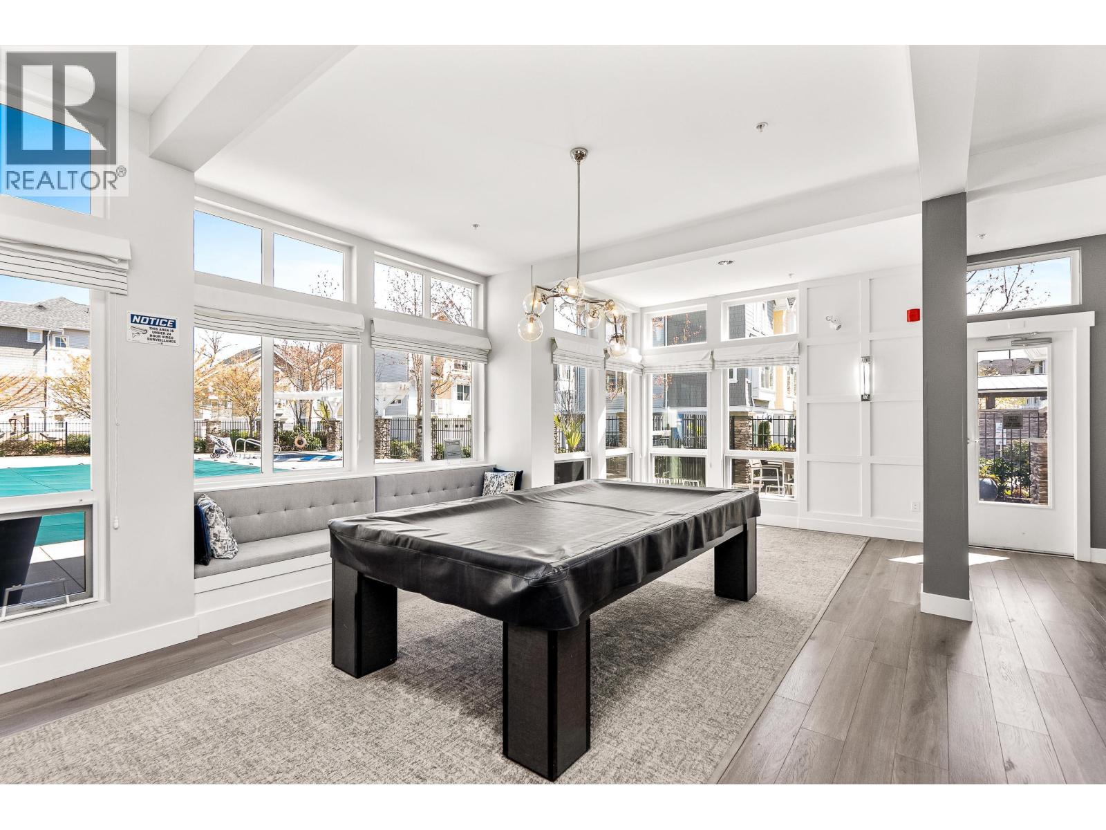 #206-5535 ADMIRAL Way, Delta