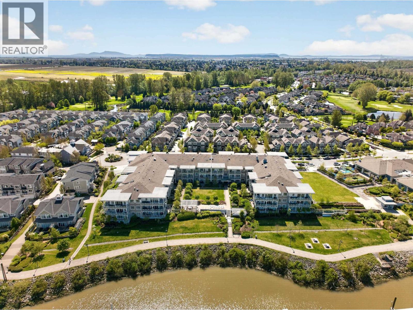 #206-5535 ADMIRAL Way, Delta