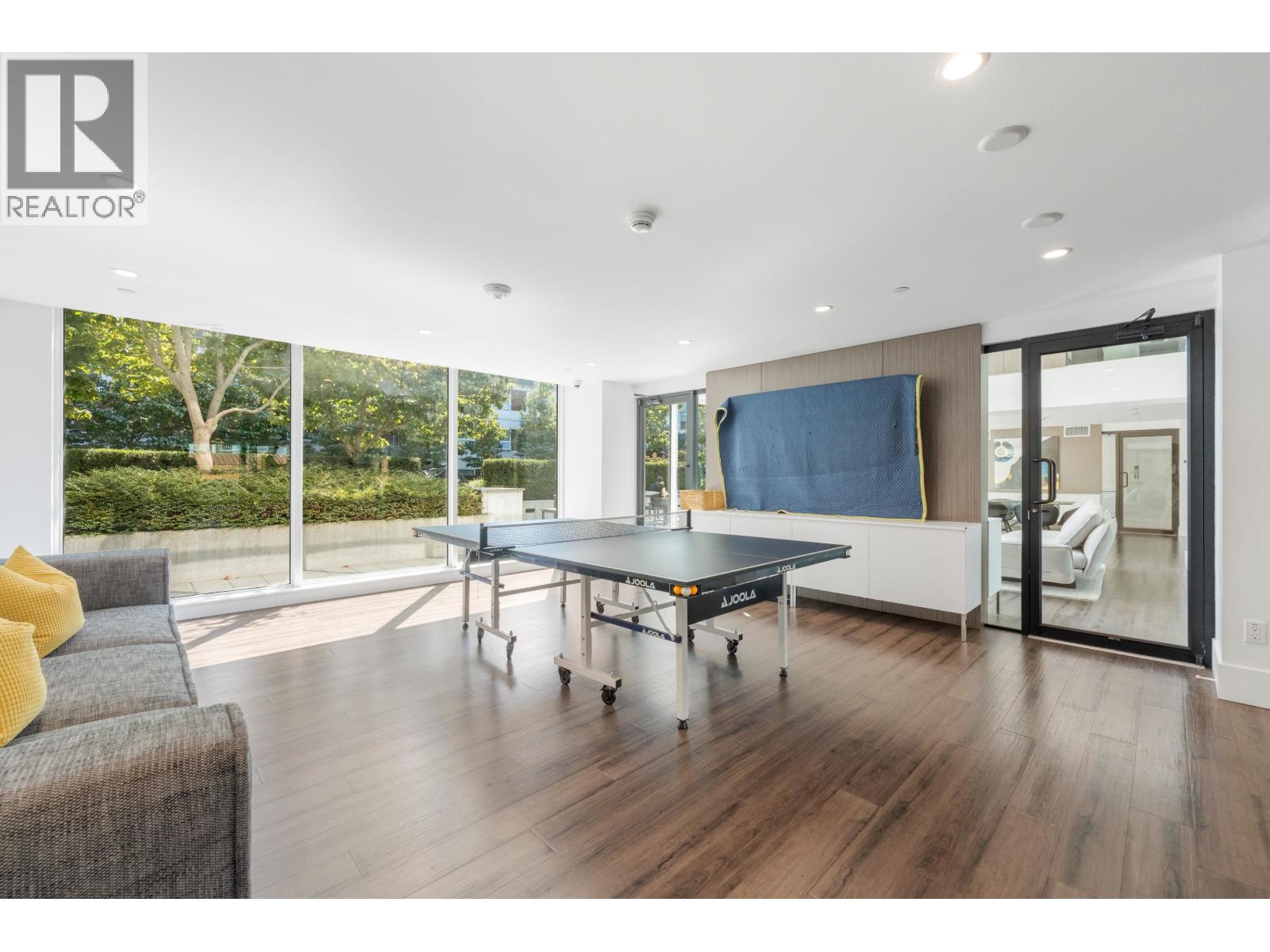 #703-5508 HOLLYBRIDGE Way, Richmond