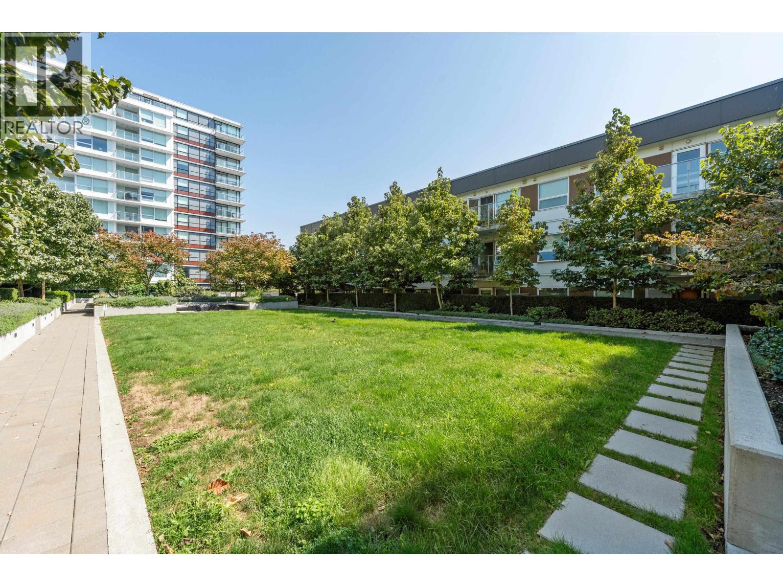 #703-5508 HOLLYBRIDGE Way, Richmond