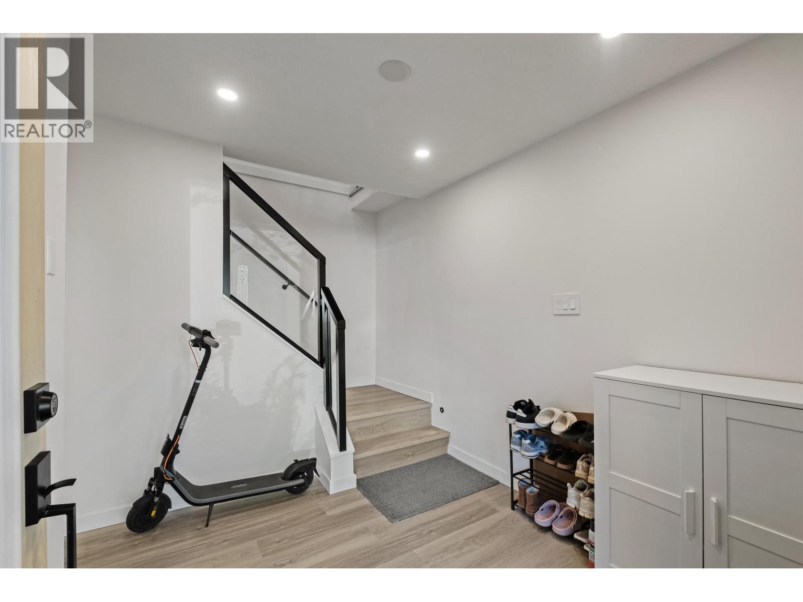 1344 PRAIRIE AVENUE, Port Coquitlam