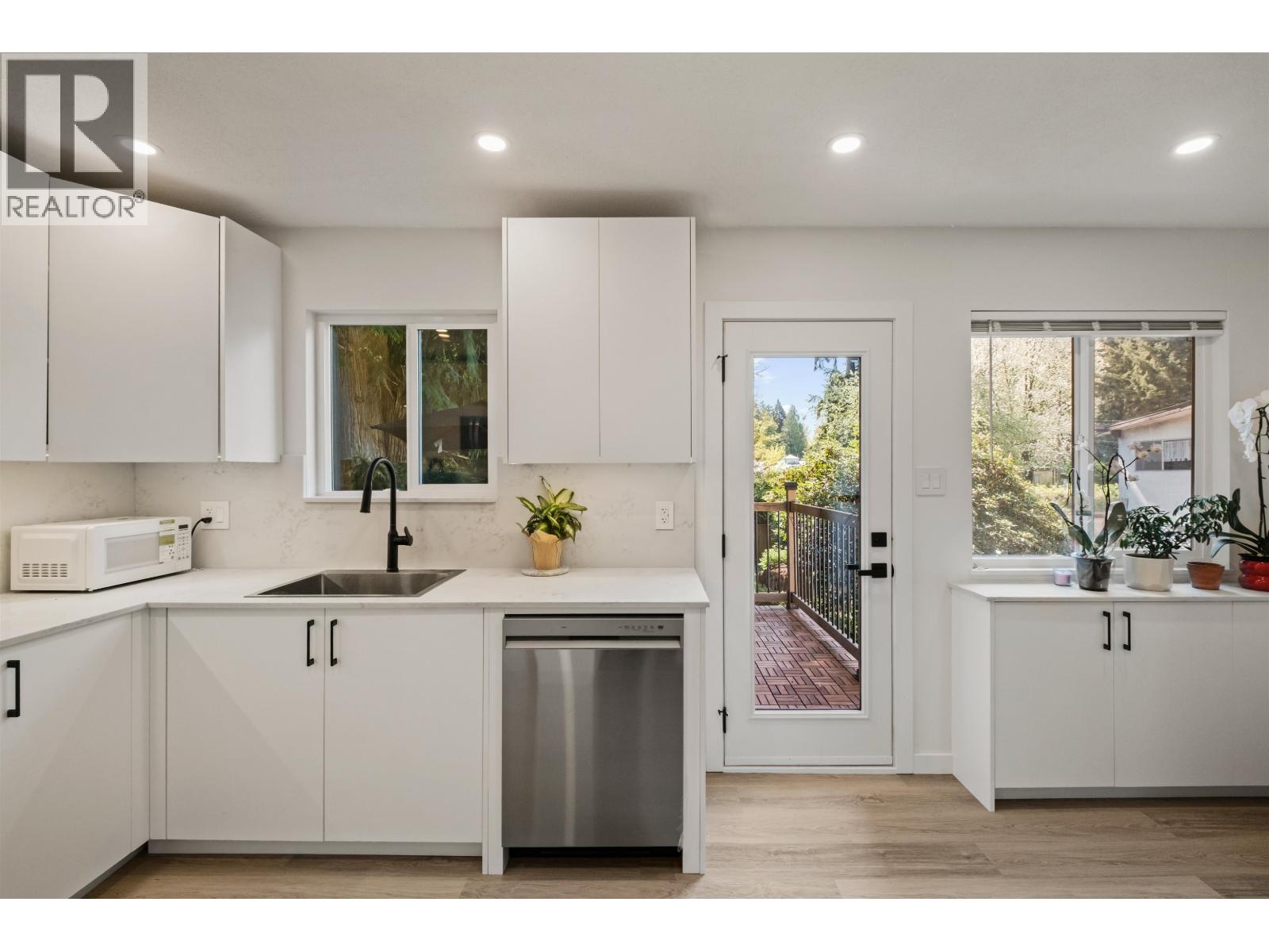 1344 PRAIRIE AVENUE, Port Coquitlam