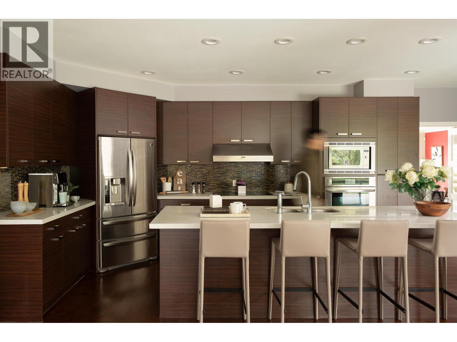 5686 CORNWALL Place, Richmond