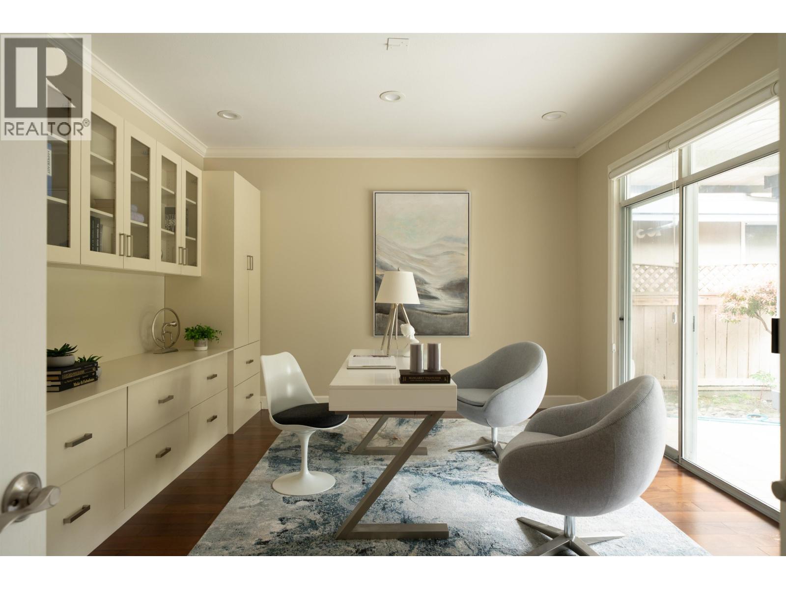 5686 CORNWALL Place, Richmond