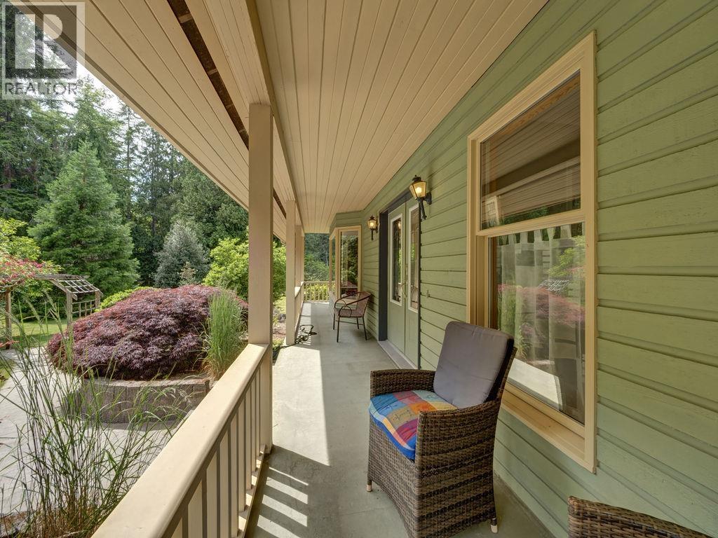 1317 LOCKYER ROAD, Roberts Creek