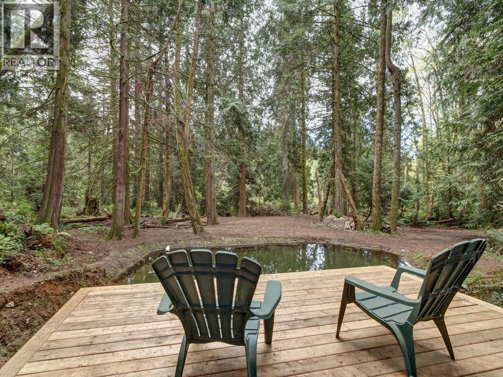 1317 LOCKYER ROAD, Roberts Creek