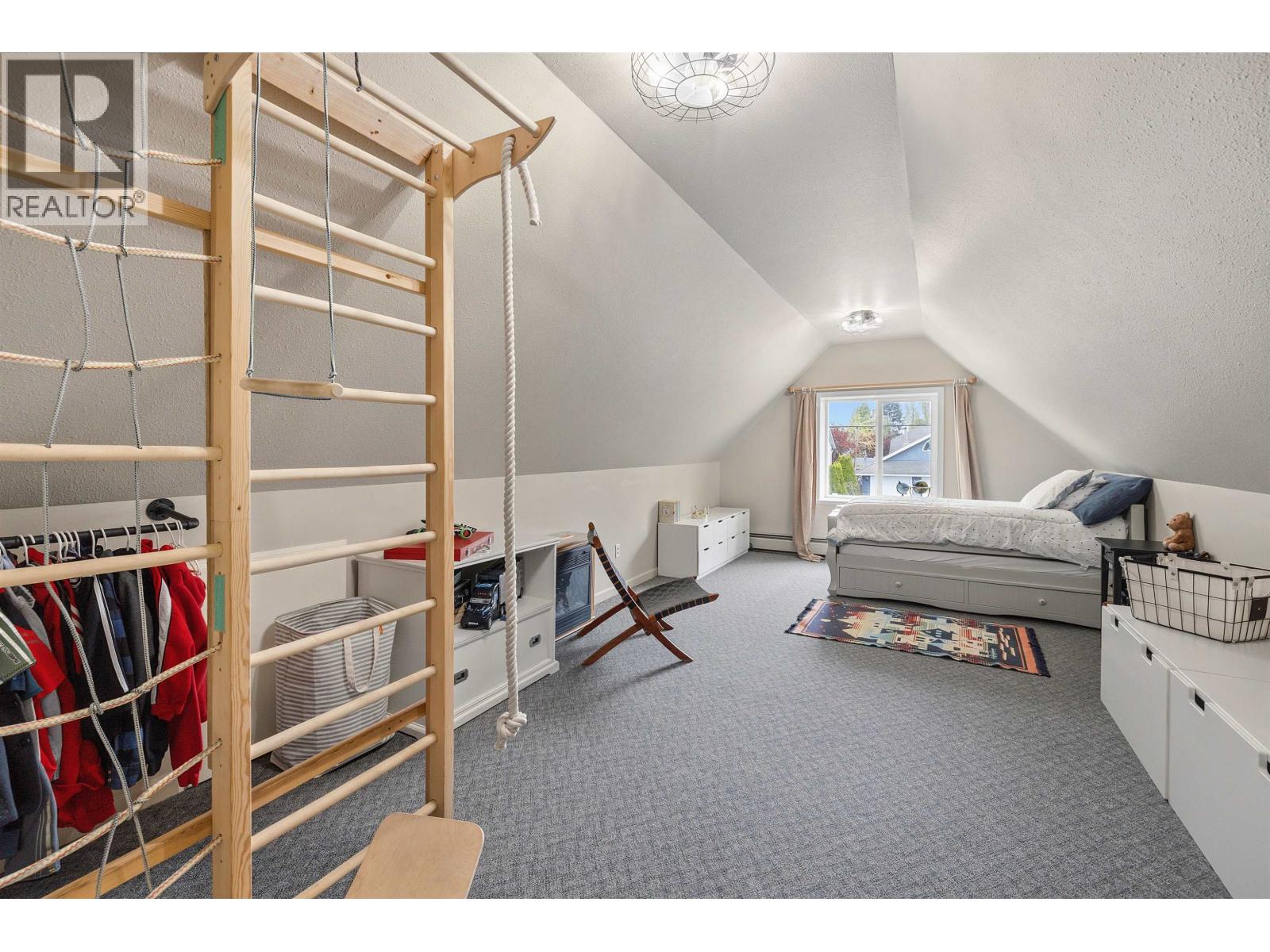 4554 48B Street, Ladner