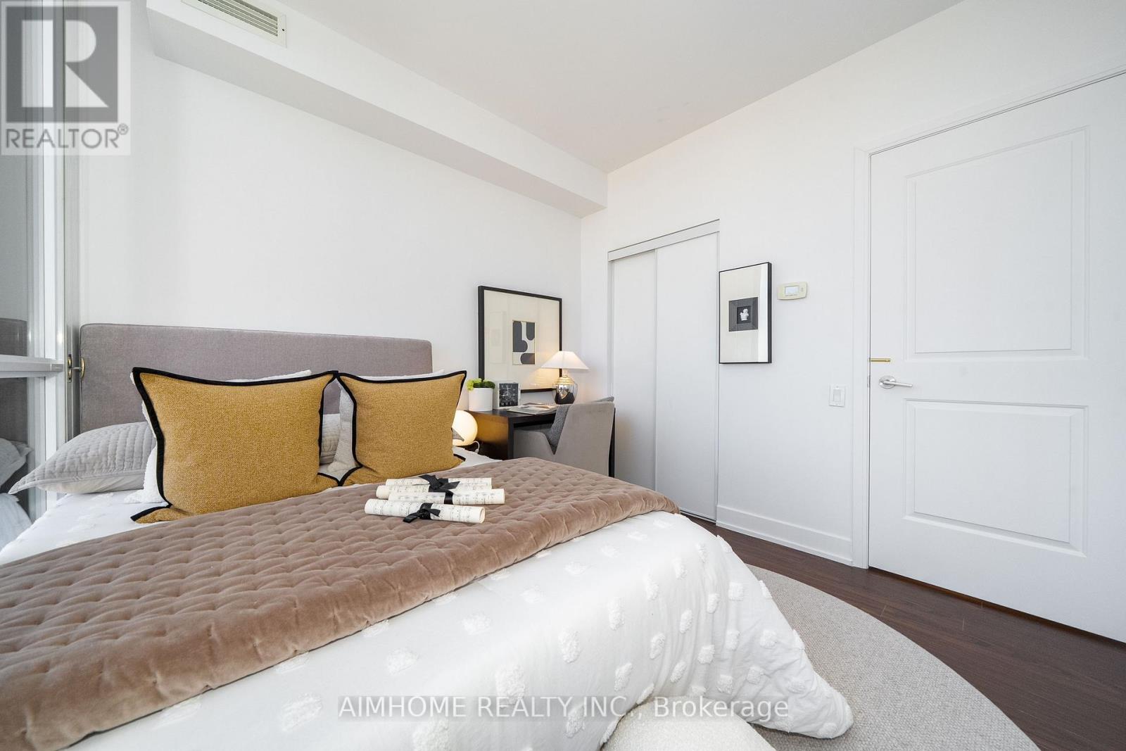 #2104 23 SHEPPARD AVENUE - 19