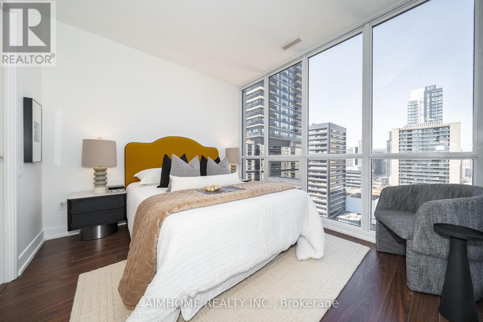 #2104 23 SHEPPARD AVENUE - 27